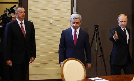 Putin Əliyevlə Sərkisyan arasında görüş təşkil edir