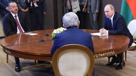 Əliyevlə Putinin qəfil görüşü: Bakını narahat edən məsələlər