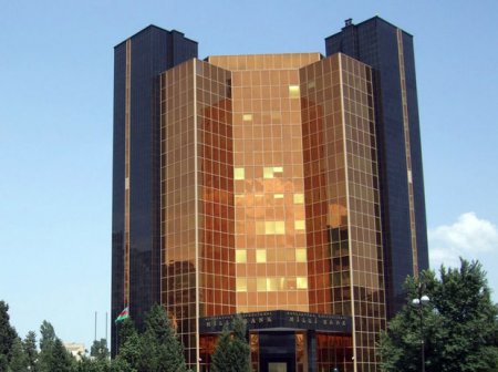 Dollar sabit qaldı, avro kəskin bahalaşdı