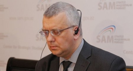 Tanınmış tarixçi ermənilərin iddiası əsasında dindirildi