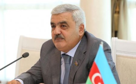 Rövnəq Abdullayev “Qarabağ” haqqında: Bu, böyük tarixin ilk sətirləridir