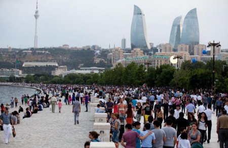 Azərbaycan bu il ərzində 25 ölkədən xarici vətəndaş qəbul edib