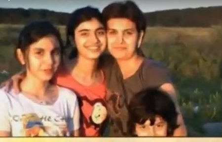 Azərbaycanlı ata öz qızlarını erməni sevgilisinə verdi
