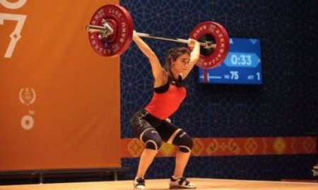 Səbinə Əzimova ağır atletika üzrə Avropa çempionu oldu