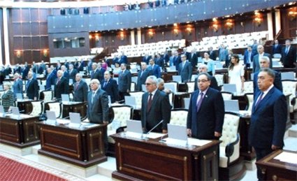 Bakıda Milli Məclisə silahlı hücum edib deputatları qırmaq planı