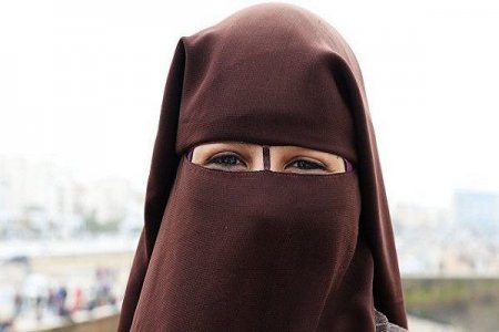Avstriyada bu gündən hicab geyinməyə qadağa qoyulur