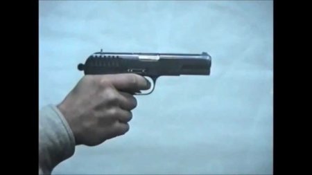 Yerevanda naməlum şəxs xəstəxanada odlu silahdan atəş açıb