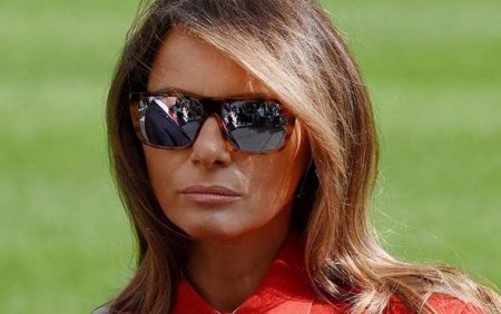 Melaniya Trampın eynəkləri müzakirələrə səbəb oldu