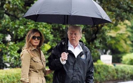 Melaniya Trampın eynəkləri müzakirələrə səbəb oldu