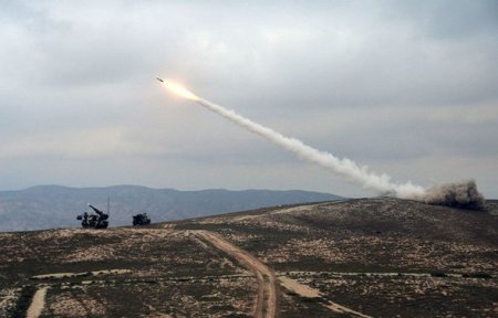 Azərbaycan “Buk-MB”ni sınaqdan keçirib