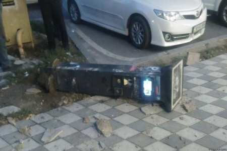 Bakıda parkomatı sındırdılar