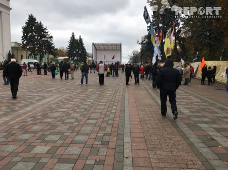 Saakaşvilinin tərəfdarları Kiyevdə mitinq keçirir