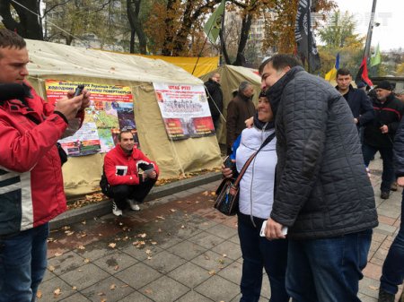 Saakaşvilinin tərəfdarları Kiyevdə mitinq keçirir