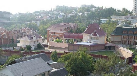 Putinin iqamətgahına reyder hücumu: baş prokurorun oğlu, Mahmudov və digərləri...