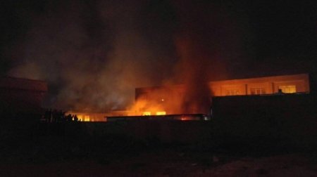Cənubi Azərbaycanda məmur 12 yaşlı qızı zorladı - məktəb yandırıldı