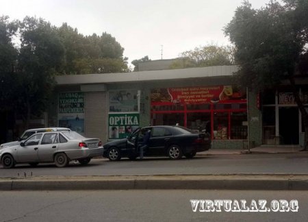 Bakının mərkəzində yeniyetmələrə narkotik satılırmış?