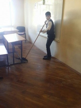 Bakıda məktəb direktorunun əxlaqsız təklifi müəlliməni işsiz qoydu