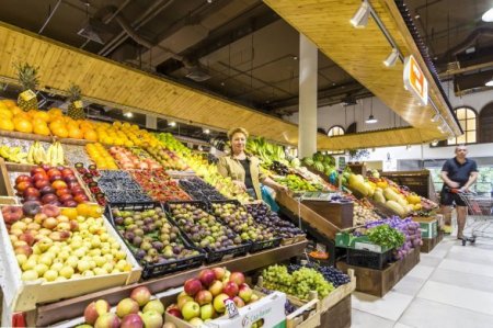 Bakı bazarlarında qiymətlər düşdü