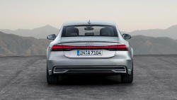 Audi yeni A7 Sportback təqdim edib Audi yeni A7 Sportback təqdim edib