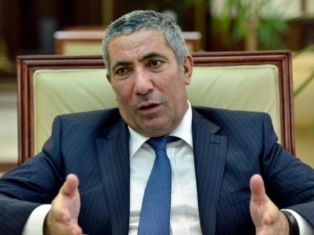 Deputatların maaş “üsyan”ı: Siyavuş Novruzov müəllimləri və həkimləri yerlərindən oynatdı