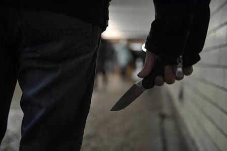 Qazaxda məktəblilər arasında dava düşdü: bıçaqlanan var