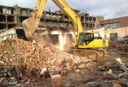 Daha bir qondarma MMC Bakıda sakinləri evlərindən qovur