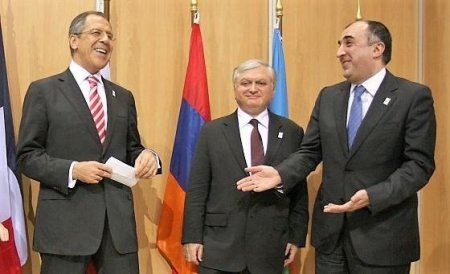 Qarabağ: bütün yollar Moskvaya aparır