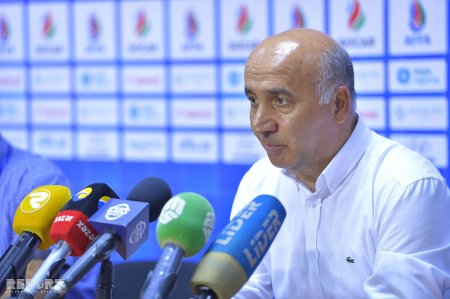 Şahin Diniyev “Kəpəz”dən getdi