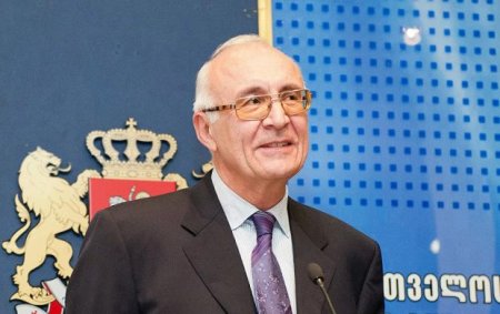 Gürcüstan tezliklə Ermənistanı Rusiyaya birləşdirən dəmir yolunu açır