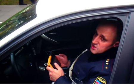 “Sənin başın partlayar” - Yol polisindən hədə