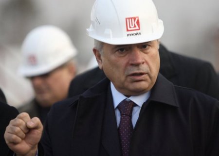 Mübariz Mənsimov dövlətə yarım milyard “atıb”