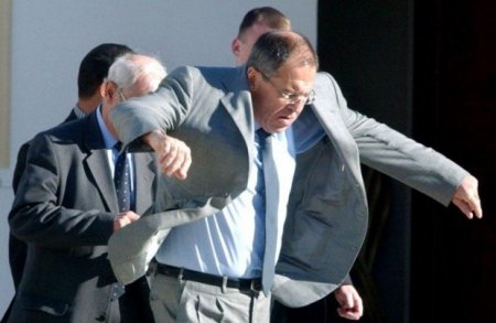 Lavrov Eçmiədzində kriminal avtoritet “Don Pipo”nun evində qonaq olub