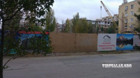 Bakıxanovda ağacları qırıb yerində bina tikən “lap böyük” adamlar kimdir...