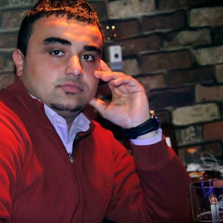 "Hamımızın içində bir “Ayə, harayeesssəən” deyən adam oturub" 