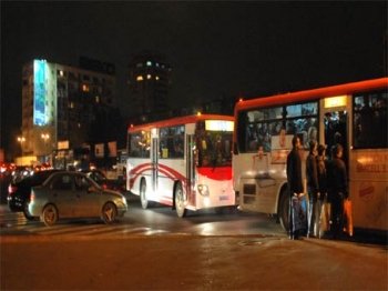 Bayram günlərində avtobuslar gecə saat 1-ə qədər işləyəcək