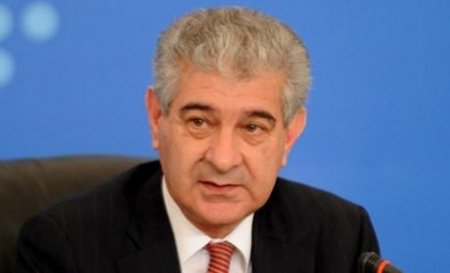Əli Əhmədov: “Sahibkarları bu eybəcər praktikaya son qoymağa çağırırıq”