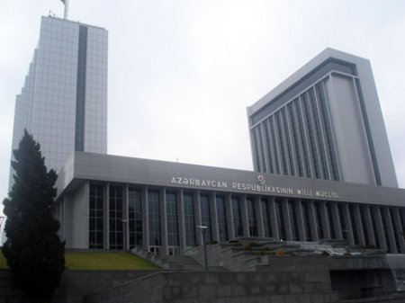 Bu deputatlar mandatdan məhrum ediləcək
