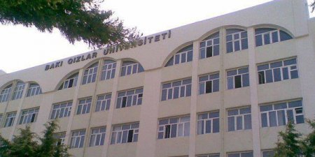 Qızlar Universitetinin tələbəsi: