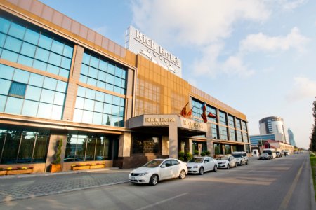 Paytaxtda daha bir 5 ulduzlu otel açıldı