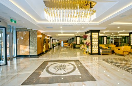 Paytaxtda daha bir 5 ulduzlu otel açıldı