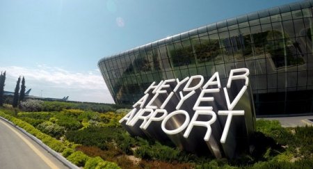 Bakı aeroportu ac sərnişinlərə görə məsuliyyəti britaniyalıların üzərinə qoydu