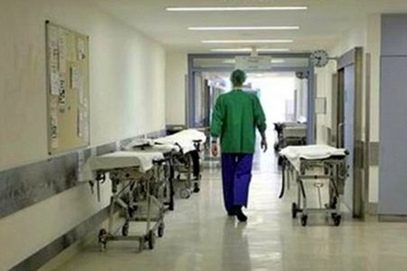 Bakıda 40 yaşlı xəstə çiynində aparılmış əməliyyatdan sonra trombozdan ölüb