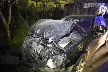 Yasamalda döyülən sürücü qəza törətdi 