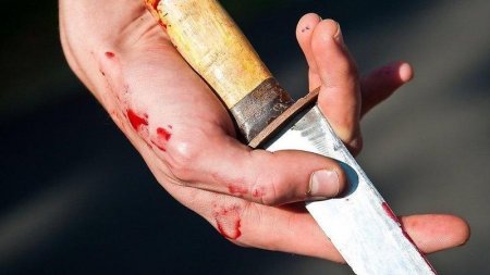 Bakıda bıçaq zarafatı pis qurtardı
