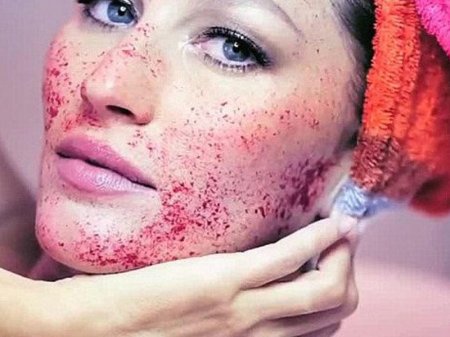“Vampir maskası” Azərbaycanda da yayılmağa başladı