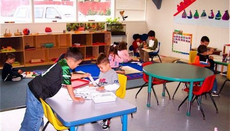 Bağçalarda Azərbaycan dilinin öyrədilməsi əsas tələb olacaq