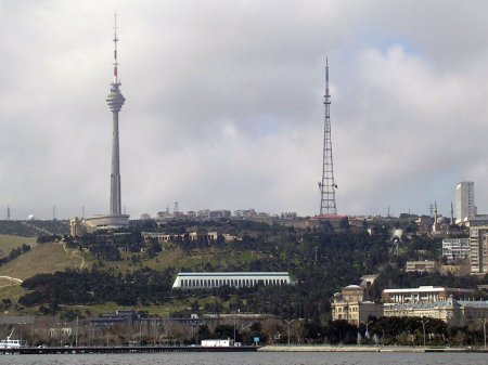 Bakıda alternativ teleqüllə istifadəyə verildi