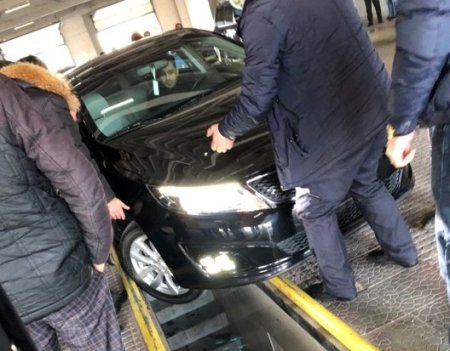 Yol Polisinin Texniki Baxış şöbəsində qəza baş verib