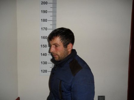 Təqaüdçüləri aldadaraq kartlardan 2000 manat pul oğurlayan şəxs saxlanılıb