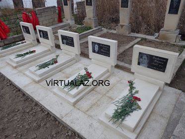 Manyak ata tərəfindən qətlə yetirilmiş ana və dörd qızına başdaşları qoyuldu